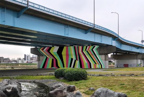 アートフェスティバル『TOKYO ART FLOW 00』二子玉川駅周辺で開催、橋脚下の映画鑑賞など