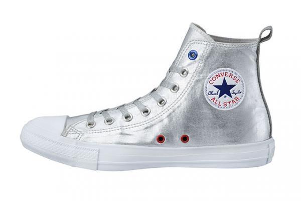 コンバースから、宇宙服をイメージしたオールスター登場 - シルバー素材のアッパー