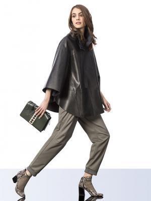 エンポリオ アルマーニ 2017年リゾートコレクション - 意外性のあるコントラストを強調