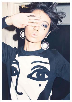 山本寛斎による新ブランド「Kansai Yamamoto」アーカイブのグラフィックをリデザイン