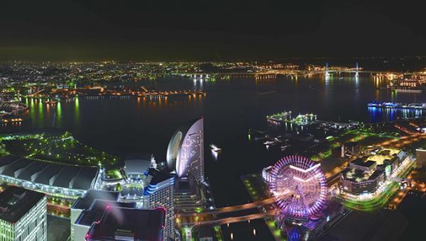 横浜ランドマークタワー、69階展望フロアの夏季限定「スカイビアガーデン」夜景パノラマをお酒とともに