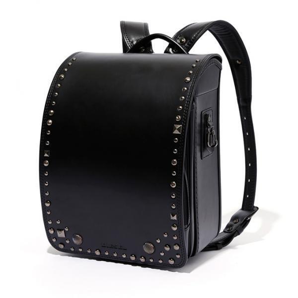 ディーゼル キッズの日本限定ランドセルが100個限定で - ヌメ革×スタッズのロックな逸品