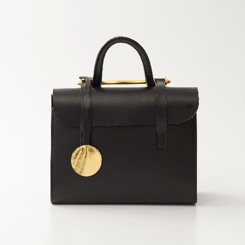 プティローブノアー、シュタイフやポーターとのコラボアイテムを伊勢丹新宿で限定発売