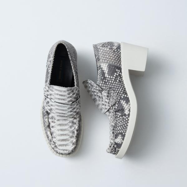 ミハラヤスヒロより「パトリック コックス EDIT.TOKYO」の別注シューズ発売