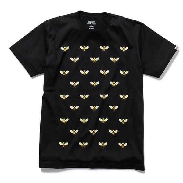 ヘッド・ポーター・プラスとグラフィックアーティスト、YOSHIROTTENのコラボTシャツ登場