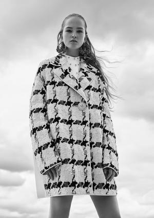 アレキサンダー・マックイーン 17年リゾート - 家族の思い出が蘇るヴィンテージワードローブ