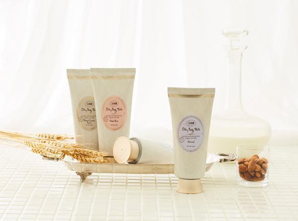 SABON「シルキーボディミルク」にアーモンドの香りが新登場 - 栄養価の高いスーパーフードを配合