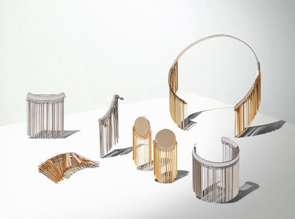 ビューティフルピープル、芸者の髪飾り‟銀ビラ”イメージのアクセサリー