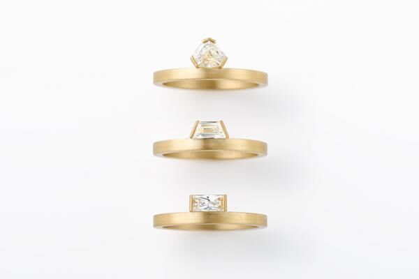 シハラの新作リングコレクション、ダイヤを台形や八角形にカット