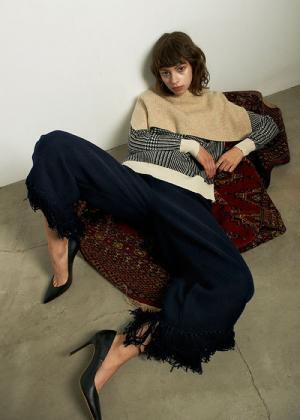 日本発ニットブランドTANの期間限定コーナー、渋谷・ミッドウエストにオープン