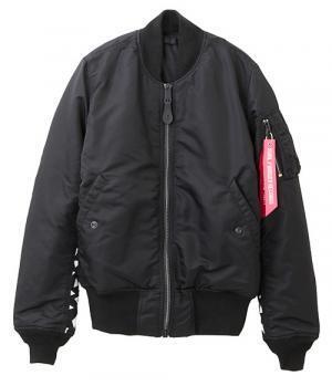 エックスガール×バーガーレコーズ、MA-1やTシャツ発売 - オリジナルロゴや缶バッチ付アイテムなど