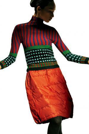 ミー イッセイ ミヤケ16年10月の新作 - 大地や空の色をハンドタッチのプリントに