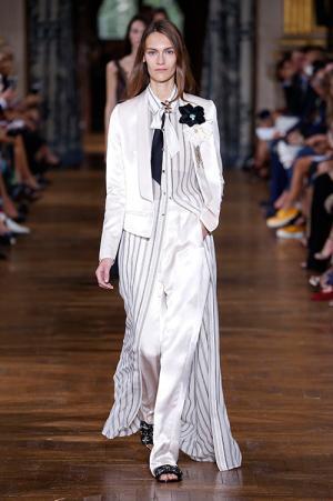 ランバン 2017年春夏コレクション - 新デザイナーによる初のショー、性差を越えたモダンさを目指す