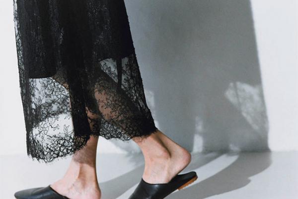 ベイクルーズから‟黒にこだわる”新ブランド「アルディーノアール」デビュー