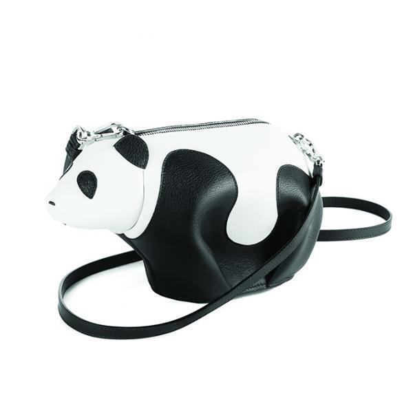 ロエベ、アニマルシリーズの新作は‟パンダ” ミニ バッグやコイン パース発売