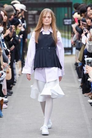 ケイスケ ヨシダ 2017年春夏コレクション - メンズ服のディテールをフェミニンに昇華