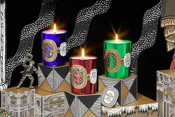 ディプティック クリスマス限定フレグランスキャンドル、ツリーやジンジャーブレッドマンのイラスト入り