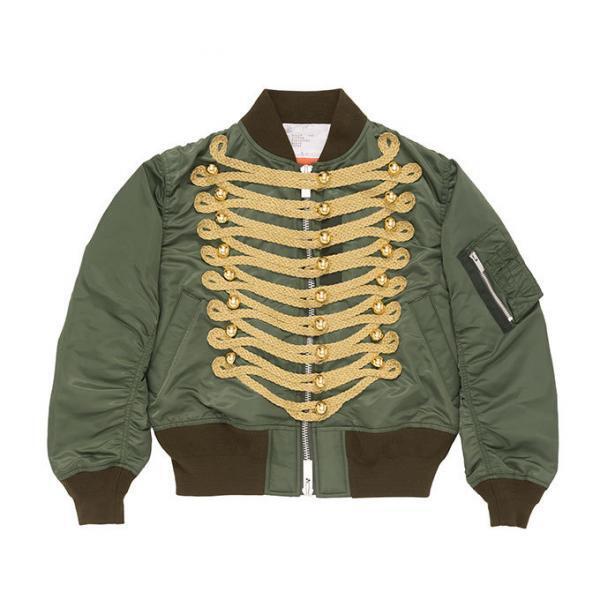 sacai ドーバー銀座限定MA-1を展開、ナポレオンジャケットの装飾を加えて