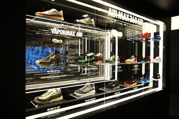 ナイキ、“エア”搭載フットウェアのエキシビション開催 - 最新モデル「エア ベイパーマックス」も