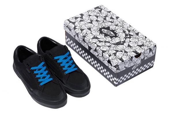 C E X Vansのコラボスニーカー 日本未発売 ベアキャット をベースに 16年11月14日 ウーマンエキサイト 1 2