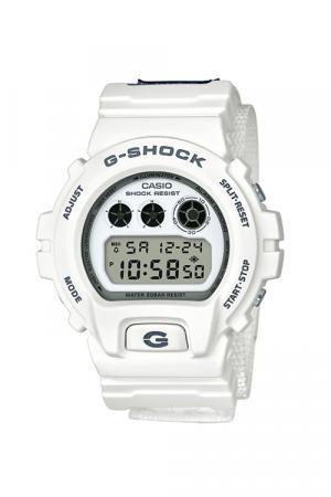 G-SHOCK x BABY G、クリスマス限定ペアモデルの新作 - 初代版を踏襲したオールホワイト