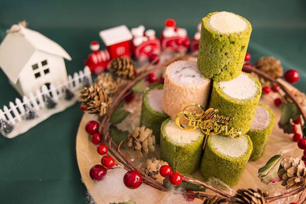 京都のアイスブランド「ハンデルスベーゲン」からクリスマス限定アイスクリームロール