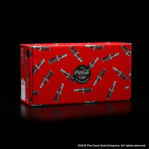 UBIQ×コカ・コーラ社のコラボスニーカー - 40'sのボトルグラフィックを採用したポップな一足