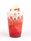 リンツから春限定「ホワイトチョコレート×ストロベリー」のアイスドリンク、角切り苺のトッピングも