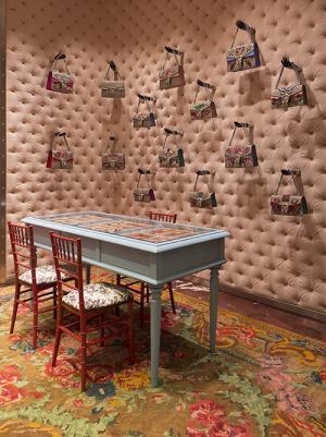 グッチ、カスタマイズプログラム「Gucci DIY」青山で - メンズ＆ウィメンズのウェア&バッグ等