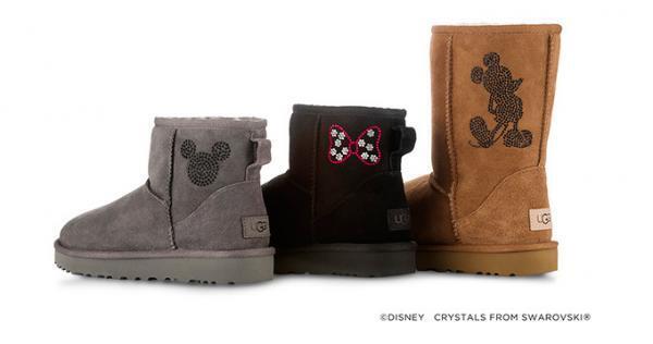 UGGのブーツ「クラシック ショート II＆ミニII」スワロフスキーのミッキーを無料デザイン