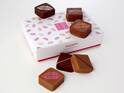 フォションから紅茶を織り込んだ日本限定「ショコラ コレクション」くちびるがモチーフ