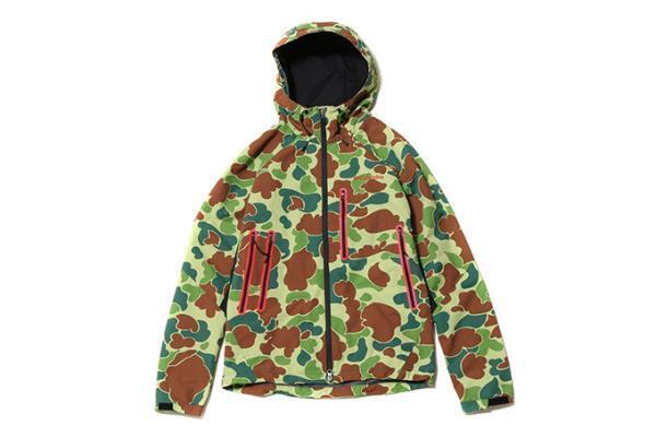 コロンビア×アトモス ラボ、ジャケットやバックパック発売 - 大胆なカモフラ柄デザイン