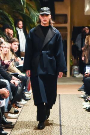 ニウク 2017-18年秋冬コレクション - 新ライン誕生、ヴィンテージを再構築した唯一無二の洋服