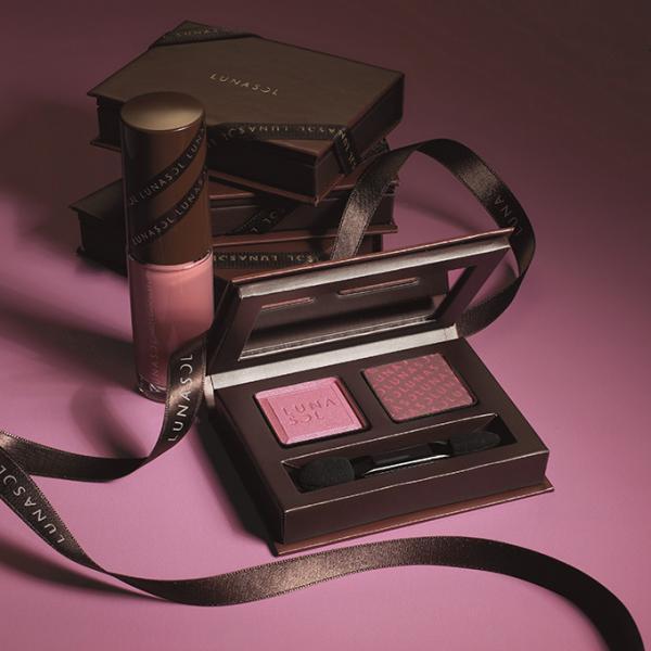 ルナソルからバレンタイン限定コスメ、上質ショコラのようなアイシャドウ＆リップ