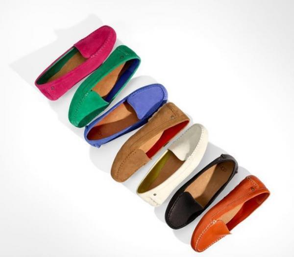 UGGの2017年春夏の新作シューズ - スエードのモカシンをピンクや白など全9色で展開