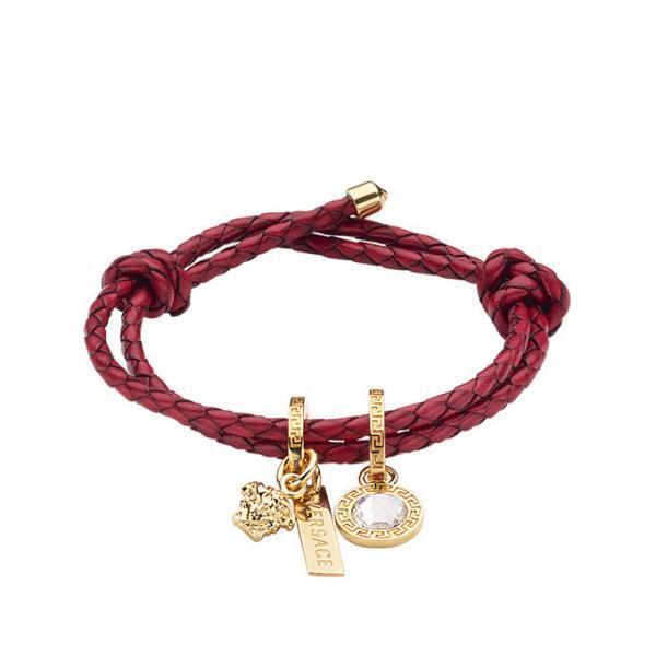 ヴェルサーチからバレンタイン限定ブレスレット「All Love is Love」ハートチャームも