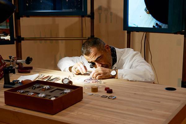 「エルメスの手しごと」展、名古屋・博多で開催 - メゾンに受け継がれる職人技を披露