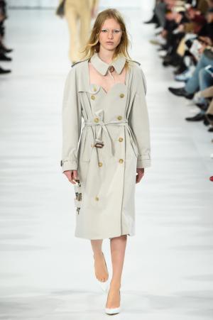 メゾン マルジェラ 2017年秋冬コレクション - 見えないものを露わにし浮かび上がらせる洋服の本質