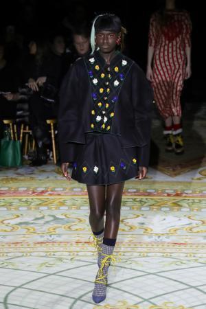 アンドレアス・クロンターラー フォー ヴィヴィアン・ウエストウッド 17年秋冬コレクション