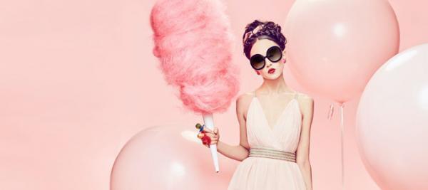 「アリス アンド オリビア by ステイシー・ベンデット」アイウェアコレクションが日本上陸