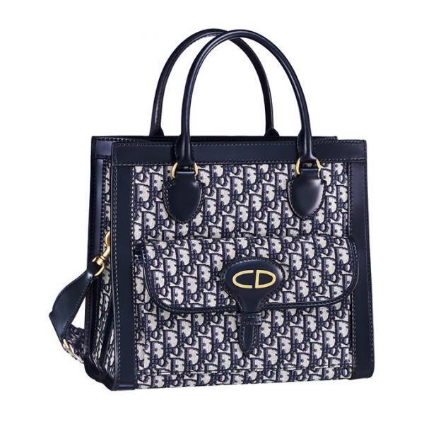 ディオールの限定ストアが伊勢丹新宿＆阪急うめだに - 限定バッグも発売