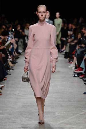 ロシャス 2017年秋冬コレクション - 貴族たちが集う、秘められた美の世界