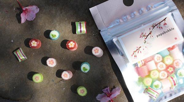 パパブブレから桜シーズン限定キャンディ「桜ミックス」ラベルに日本画