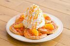 エッグスンシングスのイースター限定パンケーキ、甘いキャロットやオレンジをトッピング
