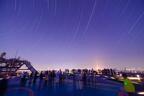 六本木ヒルズ展望台で「木星の衝」の観望会、関東一の高さを誇る屋上で眺める“春の夜空”