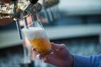「ホップアンドイーツ」を天王洲で - 醸造所4社16種のクラフトビール飲み比べ、BBQ食べ放題