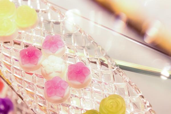 SABONからグリーンローズが香る限定キャンドル＆トラベルキット、ギンザ シックス新店で発売