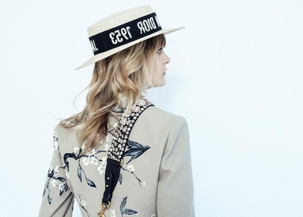 ディオール「日本庭園」をイメージした限定バッグ＆ウェア、53年アーカイブから着想