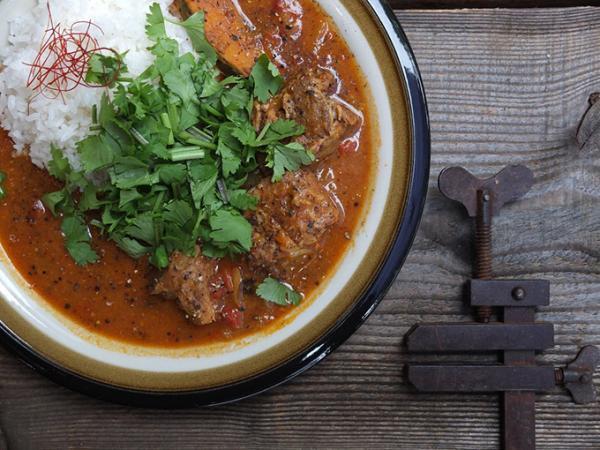 湘南 T-SITEで「湘南カレーフェス with 東京カリ〜番長」東京＆神奈川の人気カレーを食べ比べ