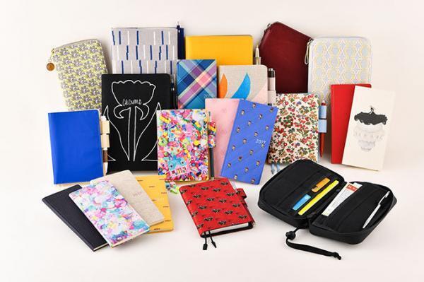 ほぼ日が運営する「TOBICHI」京都に誕生、「アトリエシムラ」ミナ ペルホネンとのコラボ展示など